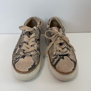Women’s J/Slides Snake Print Sneakers Sz 7 M